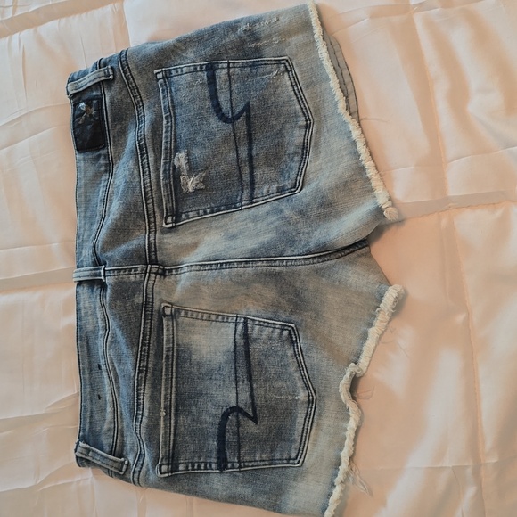 American Eagle Hi Rise Shortie - Picture 4 of 4